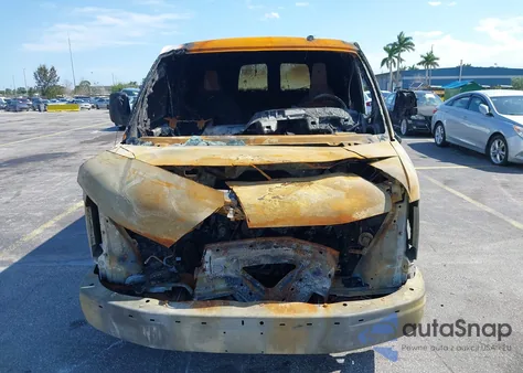 2021 Chevrolet Express Cargo Rwd 2500 Extended Wheelbase Wt z USA, uszkodzony, nr VIN 1GCWGBFP1M1267945